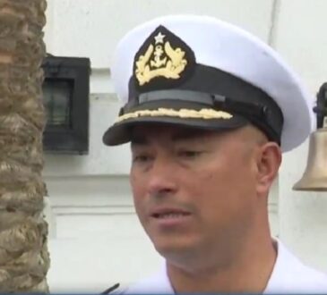 Fuertes oleajes y viento impiden descarga de combustible boliviano en Sica Sica