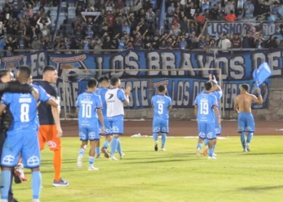 Sorpresa: Futbolista de San Marcos de Arica volvió a Colo Colo