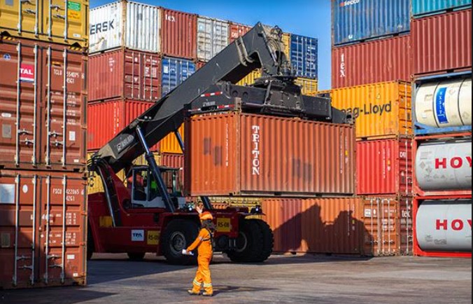 Carga regional en Puerto Arica continúa al alza en primeros 7 meses