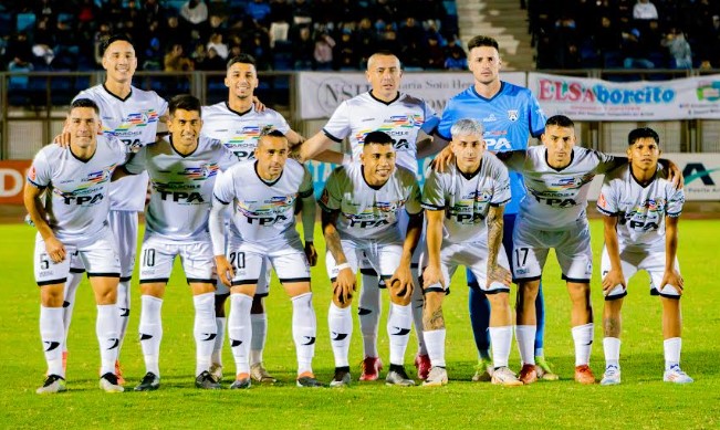Los Bravos preparan duro desafío el domingo ante Deportes Recoleta