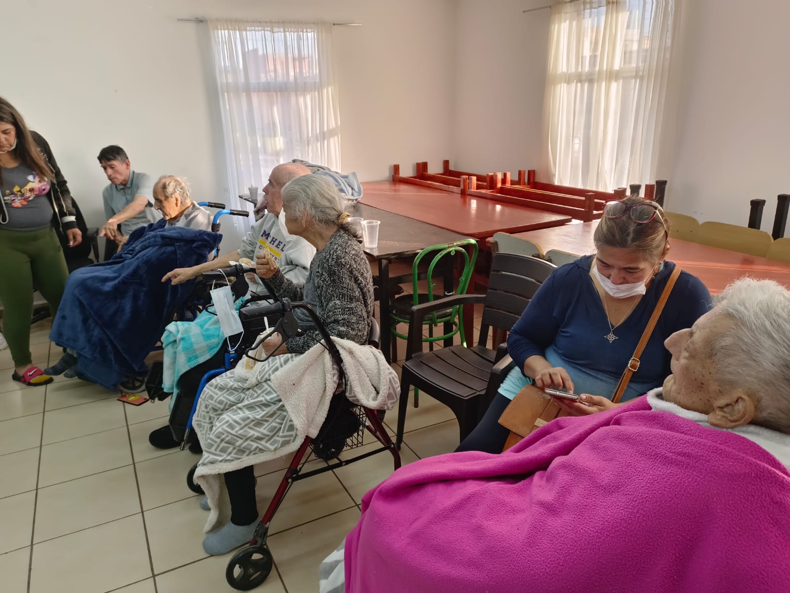 Ancianos de Casa de Acogida fueron evacuados por incendio