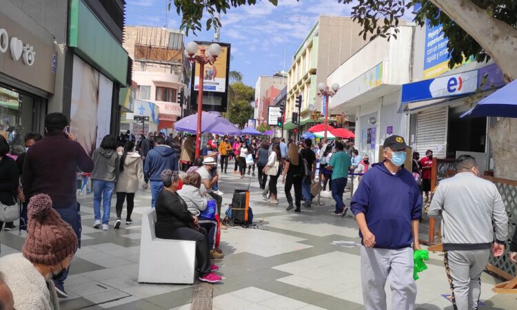 Conocidos y por conocer en las listas de candidatos aceptados por el SERVEL