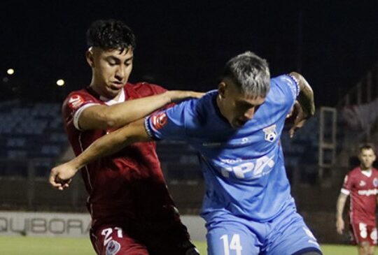 Arica con clase magistral de garra y fuerza empató a La Serena que venía a campeonar de visita