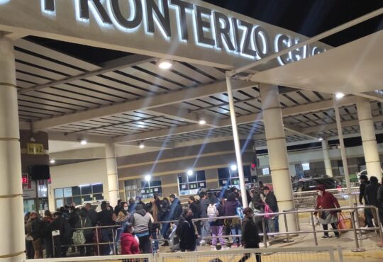 PDI Arica detuvo a coyotes con nueva modalidad en Complejo Fronterizo Chacalluta