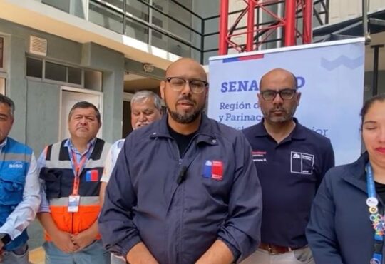 Suspenden clases en 58 colegios en Arica este lunes y martes por emergencia de agua potable