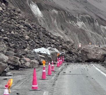 Emergencia total en Cuesta Camarones: Anoche se produjo el derrumbe más grande a la fecha