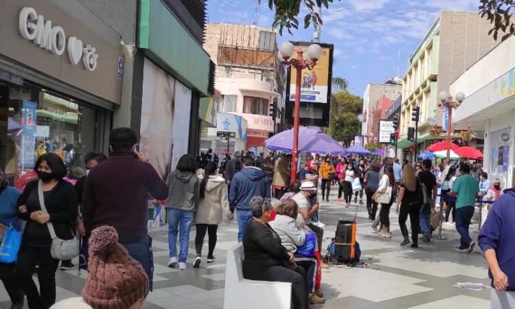 Colegio Médico en alerta ante emergencia sanitaria por el agua potable de Arica