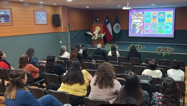 Seminario de Aprendizaje y Servicio A+S en Arica para promover la responsabilidad cívica