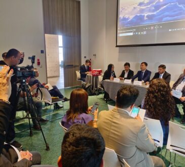 Se vienen los chinos a Arica: Posicionan la zona como punto logístico de Latinoamérica