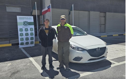 Carabineros y Policía Nacional de Bolivia le recuperaron el Mazda robado