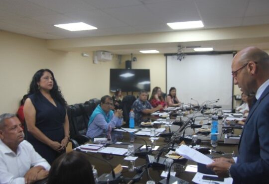 Abogada Gigliola Carlevarino Weitzel asumió como consejera regional