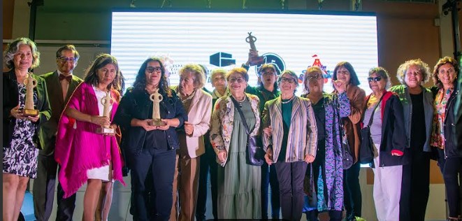 Premios Tutelares 2024 reconoció las mejores artistas y gestoras culturales de la región
