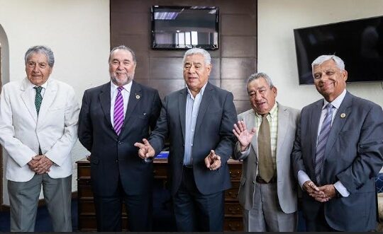 Alcalde Orlando Vargas recibió apoyo de la Logia Masónica de Arica