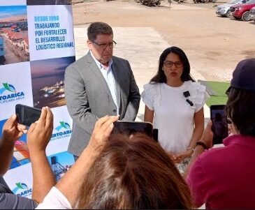 EFE y Empresa Portuaria Arica firman convenio para traslado de carga ferroviaria