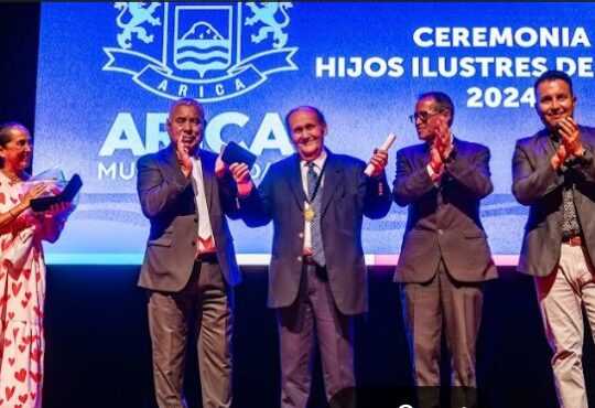 Arica distinguió a sus Hijos Ilustres en una emotiva ceremonia de reconocimiento