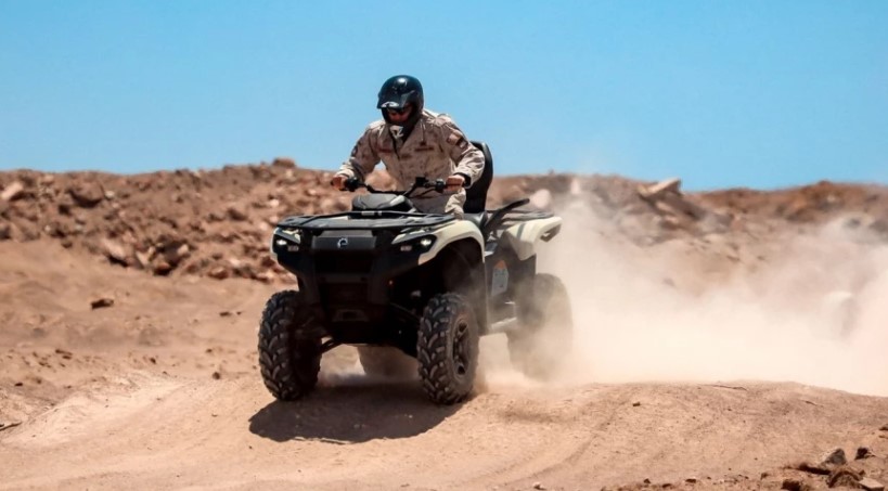 Nuevas cuatrimotos Can-Am 700 refuerzan en Arica la seguridad fronteriza