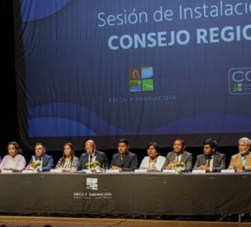 Solemne acto de proclamación del gobernador regional Diego Paco Mamani