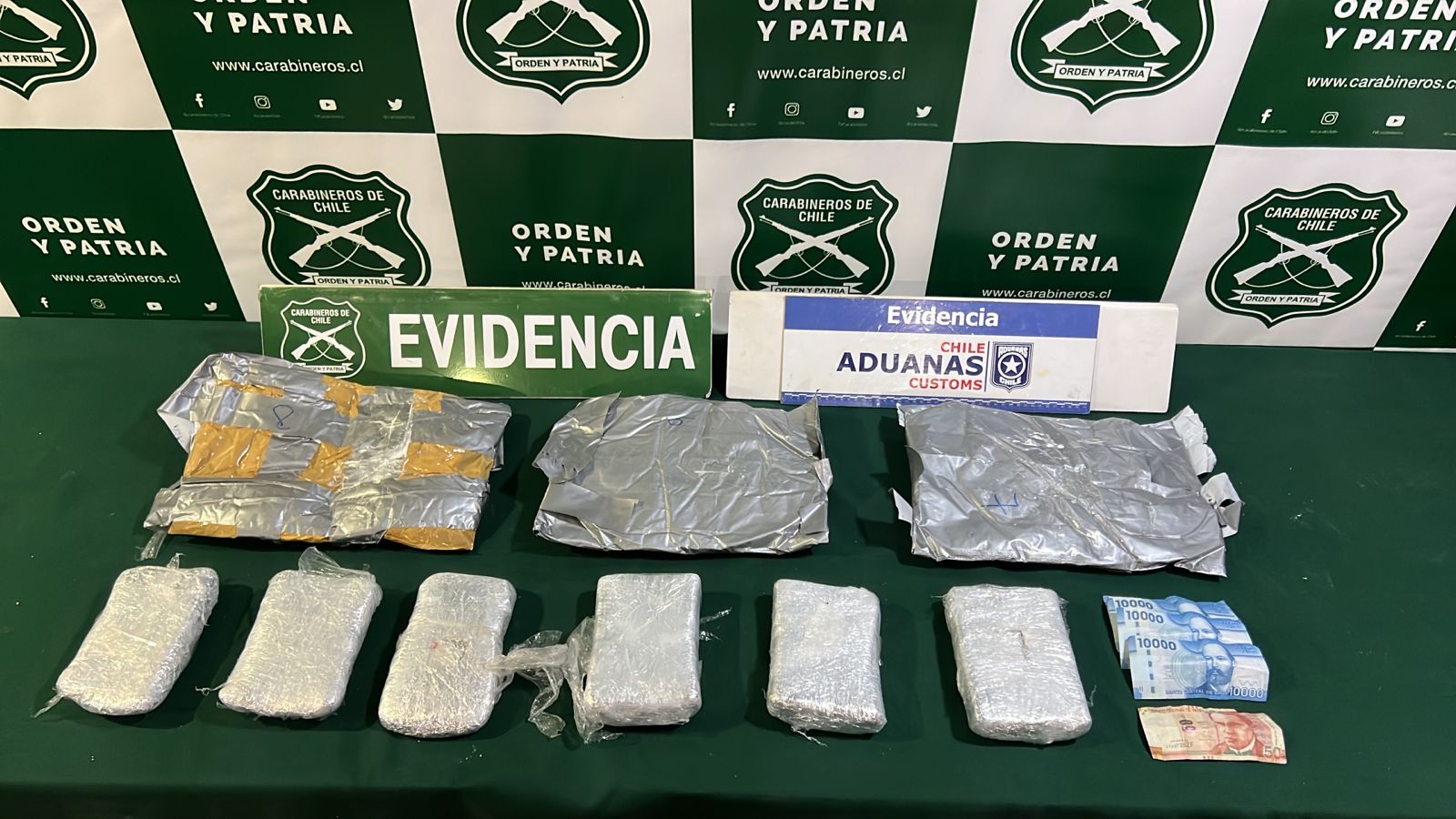 Carabineros O7 y Aduana retiran de circulación más de 95 mil dosis de droga en Arica