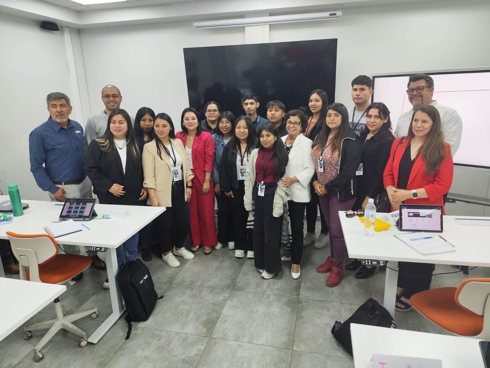 Aprendices destacan infraestructura y metodología CEIM en formación minera