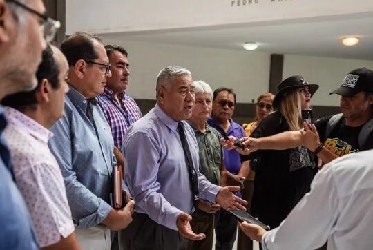 Las micros y colectivos la llevan en el Carnaval: El auto se queda en casa