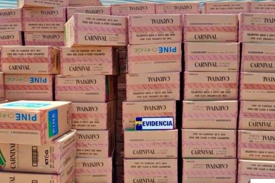 Banda robó en Arica un camión con cigarrillos en la ruta internacional a Bolivia