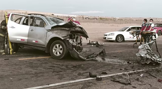 Ocho heridos deja triple choque registrado en el trayecto Arica a Tacna