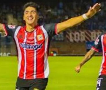 Curicó vino a Arica a no perder y ganó 2 a 1