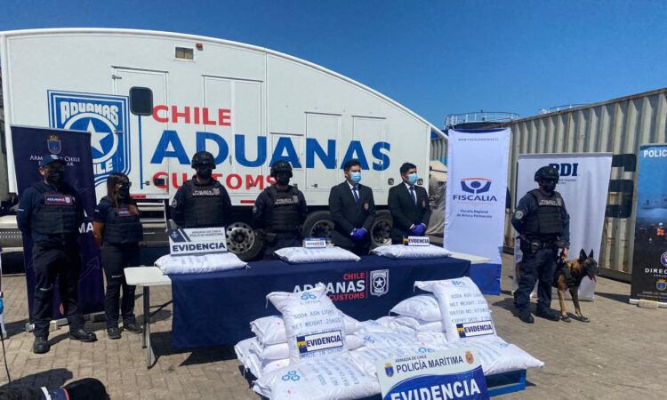 Autoridades de Arica resaltan labor mancomunada en decomiso de sustancias químicas