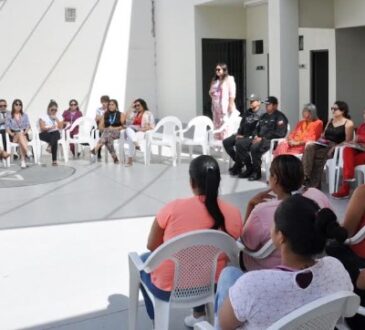 Abordan embarazo y lactancia en la Cárcel  de Mujeres de Arica