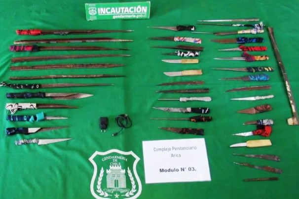 Gendarmería realizó en Arica operativo de registro y allanamiento y hubo sorpresas