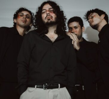 Parada Mixta en vivo en La Casa de la Cultura este martes 18 de marzo