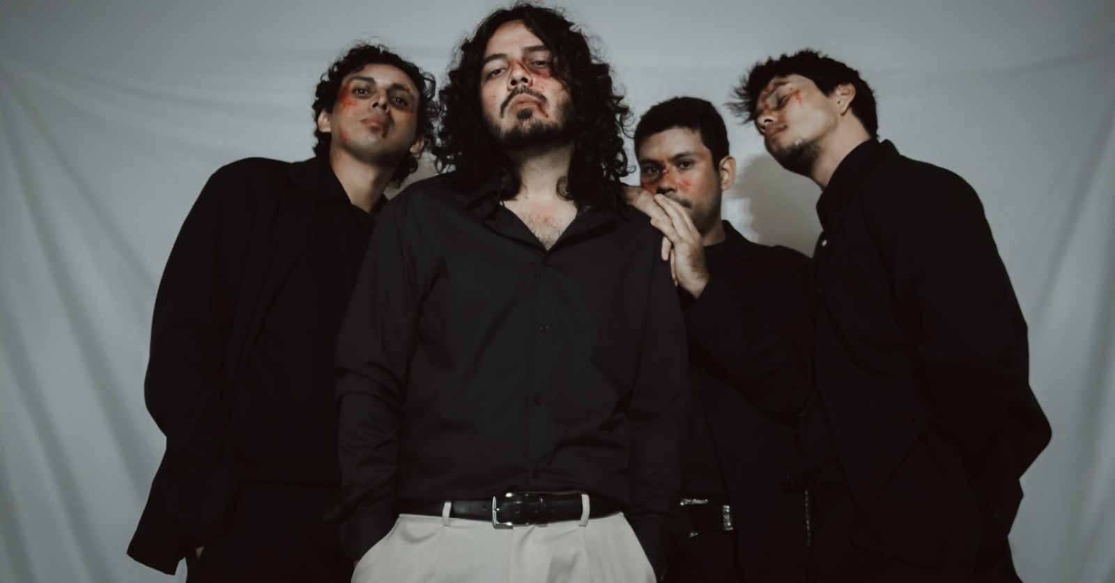 Parada Mixta en vivo en La Casa de la Cultura este martes 18 de marzo