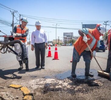 Abril hoyos mil: Bacheadora terminó con “eventos” en Diego Portales