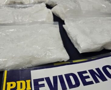 PDI Arica capturó en Chacalluta a narcos que usaban fajas corporales para traficar