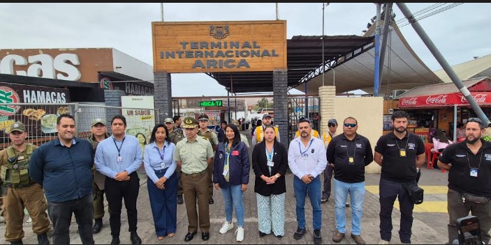 Intensas fiscalizaciones en terminales de pasajeros y pasos fronterizos