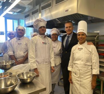 Presidente del Consejo Directivo de INACAP destaca en Arica el rol de la Educación TP