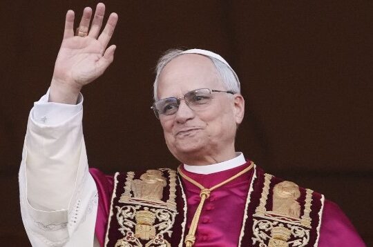 Nuevo Papa León XIV es estadounidense con nacionalidad peruana desde el 2015