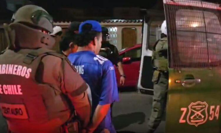 Carabineros de Arica detuvo a banda de extorsionadores colombianos