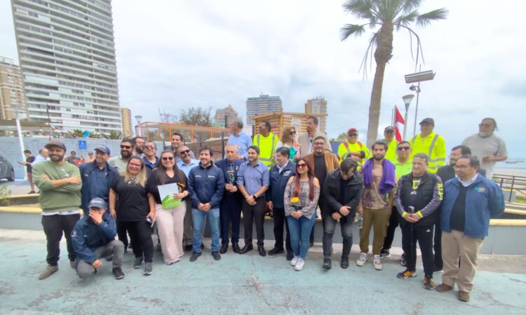 Balance positivo en Xerojardinería: UNAP integra a comunidad y entidades públicas en Tarapacá