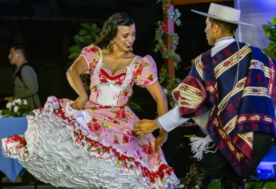 Pareja de La Serena fue campeona del Nacional de Cueca Arica 2025