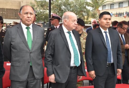Ministro de la Corte Suprema en las actividades de la Semana Ariqueña