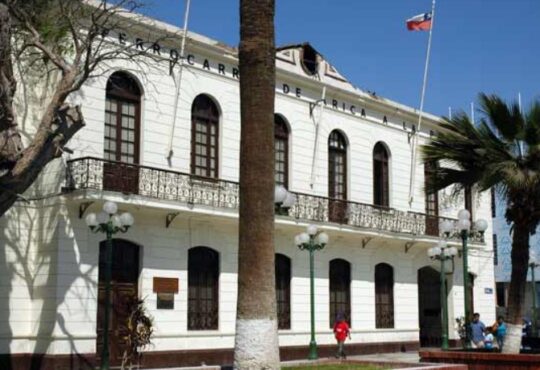 Al fin humo blanco para Biblioteca Regional de Arica en el monumento histórico del Ferrocarril
