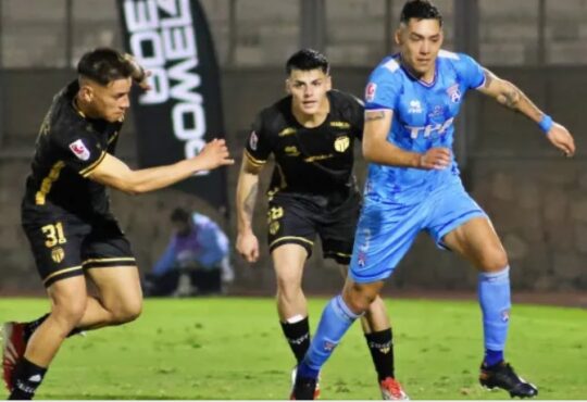 Increíble pero cierto: Perdieron Arica y Magallanes en el mismo partido