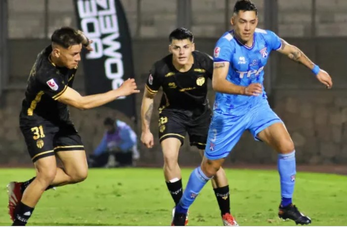 Increíble pero cierto: Perdieron Arica y Magallanes en el mismo partido
