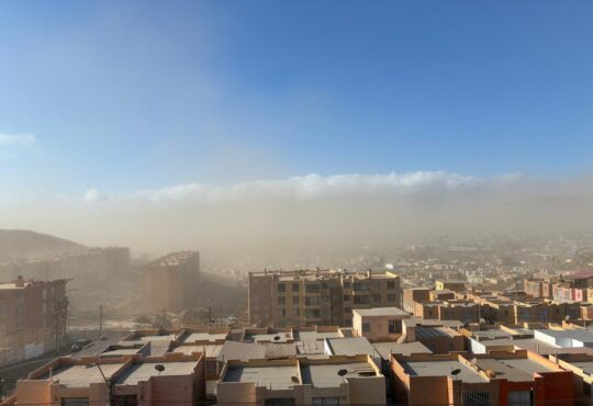 Vientos de 50 km/h provocan estragos en Arica: Senapred evalúa daños
