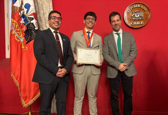 Estudiante de INACAP Sede Arica gana Beca de Formación Digital Huawei en China