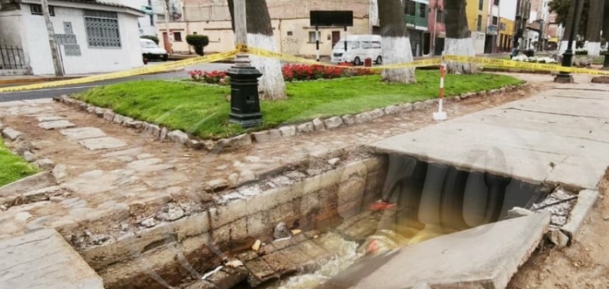Emergencia en Tacna: Colapsó concreto que recubre río Caplina en avenida Bolognesi