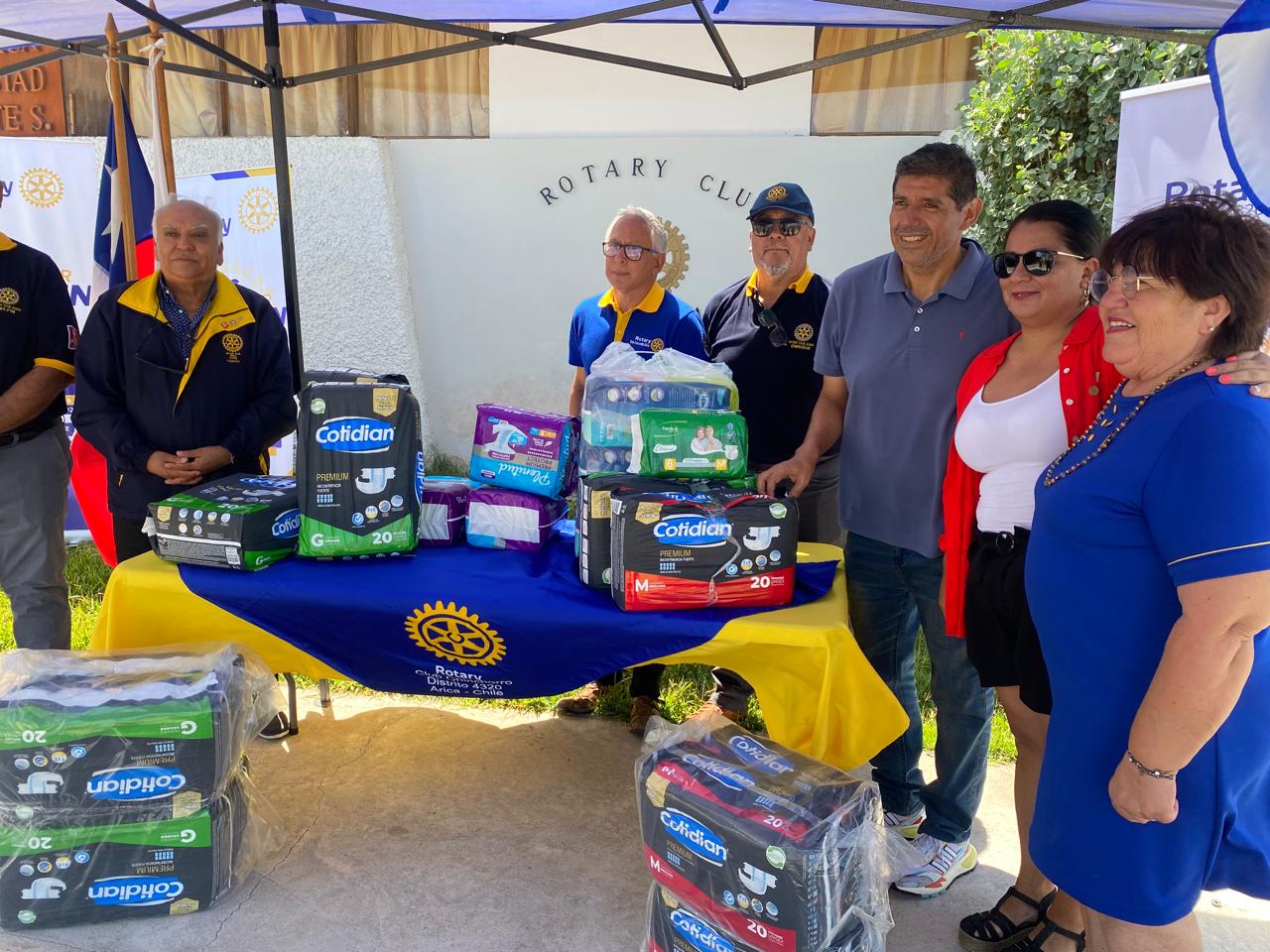 Clubes de Rotary respaldan con campaña de pañales a adultos mayores en situación de discapacidad