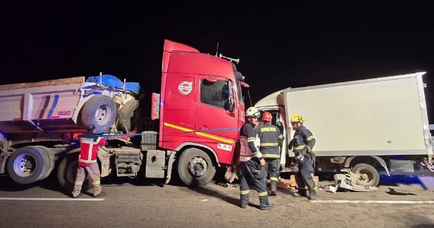Tragedia enluta a Putre: Mueren en choque dueños del restaurante Wallisuma
