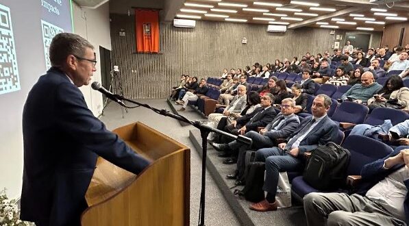 Llegó transformación digital a comunidad logística portuaria de Arica